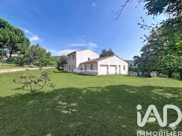 Maison à vendre 8 pièces 168 m² Collobrières