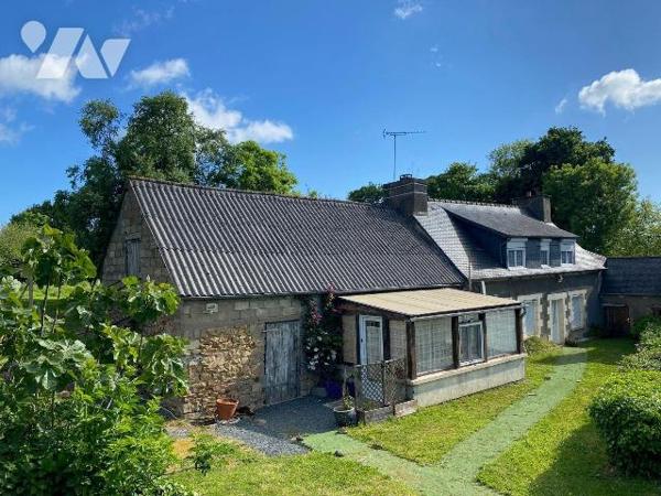 Maison à vendre à Plouha (22580) dans les Côtes-d'Armor (22)

À Plouha, maison en pierres d'u...