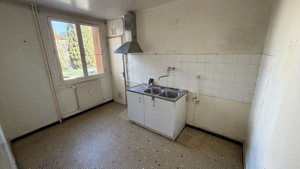 Draguignan – St hermentaire – Appartement T4 72m2 avec cave et balcon