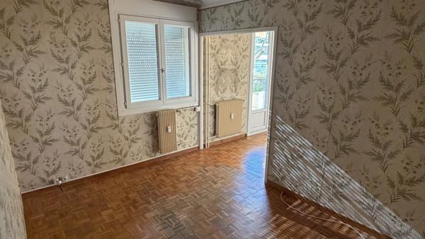 Draguignan – St hermentaire – Appartement T4 72m2 avec cave et balcon