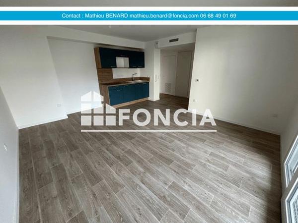 Location Appartement 3 pièces 57.69 m² - 19 QUAI CAMERE ET 38 AVENUE DE PARIS Vernon 27200