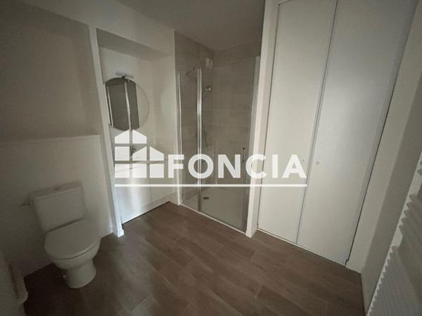 Location Appartement 3 pièces 57.69 m² - 19 QUAI CAMERE ET 38 AVENUE DE PARIS Vernon 27200