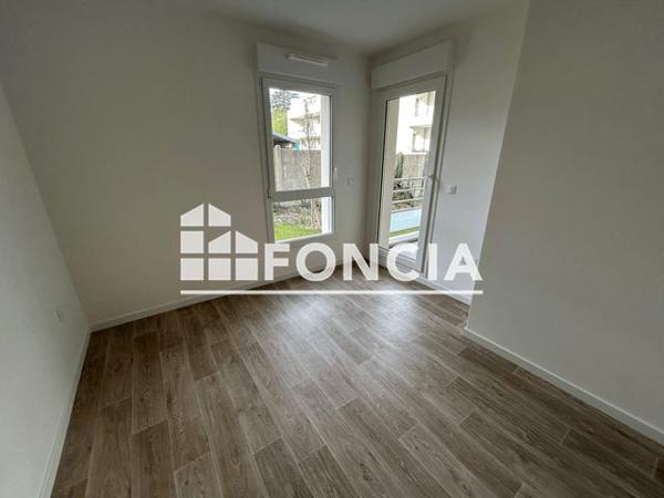 Location Appartement 3 pièces 57.69 m² - 19 QUAI CAMERE ET 38 AVENUE DE PARIS Vernon 27200