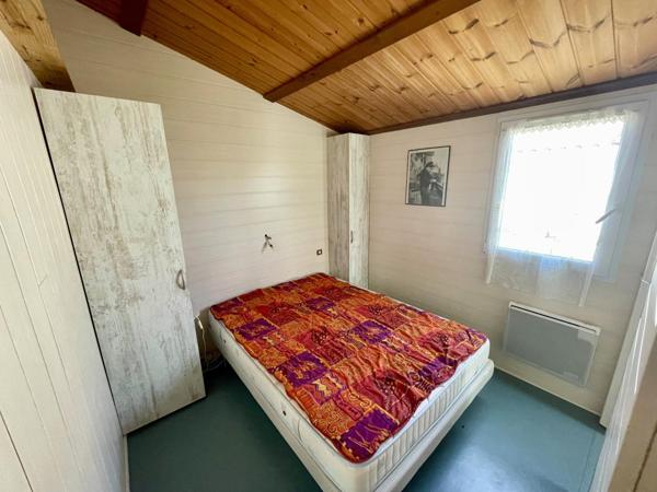 Terrain de loisir avec son chalet dans un PRL.