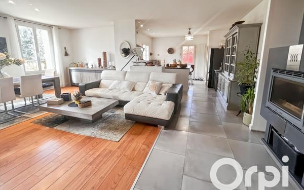 Maison à vendre    3 pièces • 145 m2 Loriol-sur-Drôme