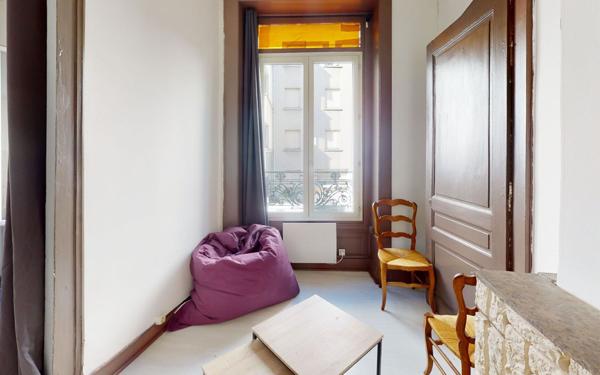 Appartement à louer    2 pièces • 28,89 m2 Saint-Étienne