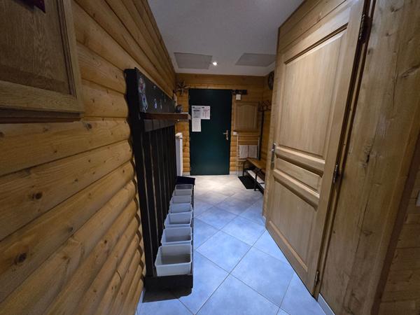 Appartement Besse Et Saint Anastaise 4 pièce(s) 87 m2