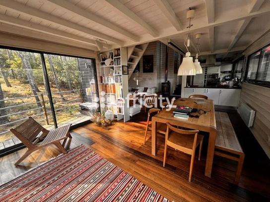 Maison
         5 pièces
        - 100 m² Bien prestige