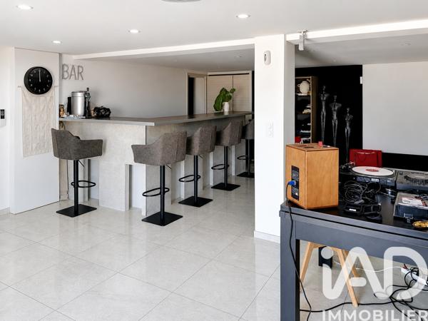 Maison à vendre 7 pièces 270 m² La Cadière-d'Azur