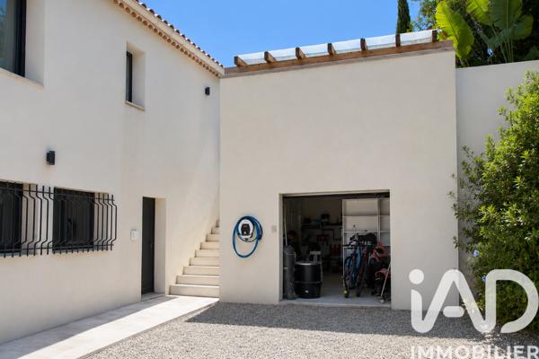 Maison à vendre 7 pièces 270 m² La Cadière-d'Azur