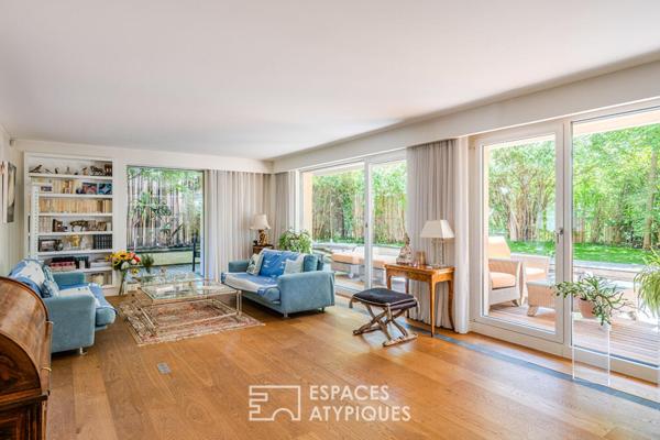 Appartement contemporain avec terrasse et jardin au coeur de l’Orangerie