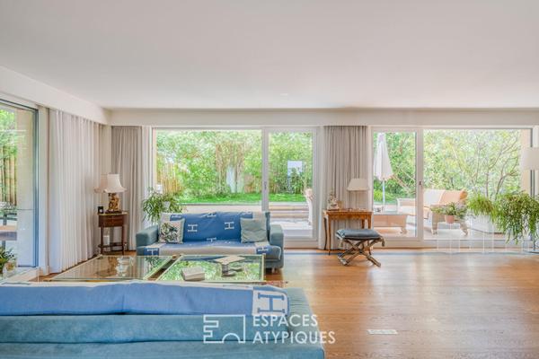 Appartement contemporain avec terrasse et jardin au coeur de l’Orangerie