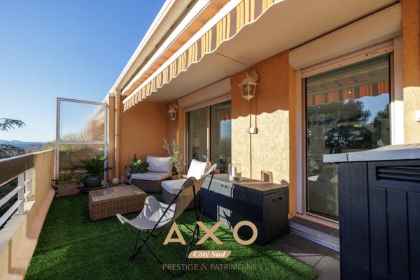 EXCLUSIVITE - AIX - EN - PROVENCE - APPARTEMENT - T5 - ASCENSEUR - TERRASSE - VUE - 529 000 