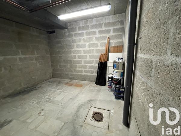 Maison traditionnelle 7 pièces de 210 m² à Louviers (27400)