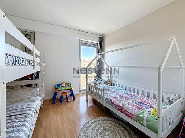 Appartement 3 pièces dernier étage, À deux pas du RER A (Boissy Saint Leger)