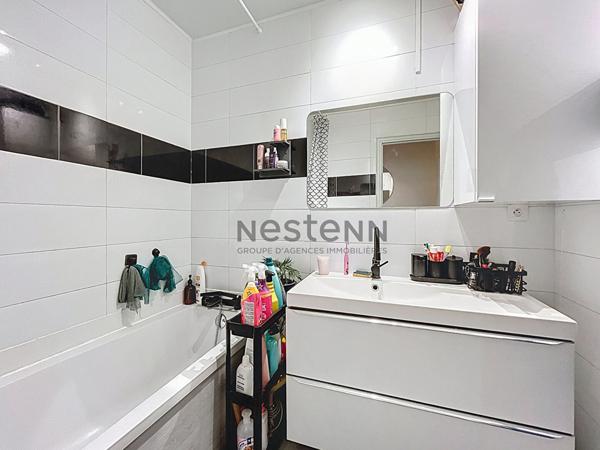 Appartement 3 pièces dernier étage, À deux pas du RER A (Boissy Saint Leger)