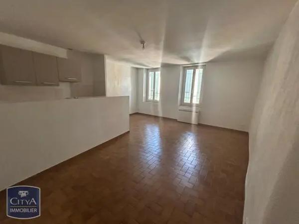 Appartement à louer 2 pièces 49.25m² Orange (84100)