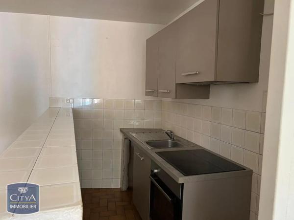 Appartement à louer 2 pièces 49.25m² Orange (84100)