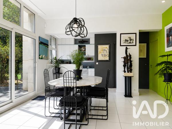 Maison à vendre 6 pièces 239,75 m² Dourdan