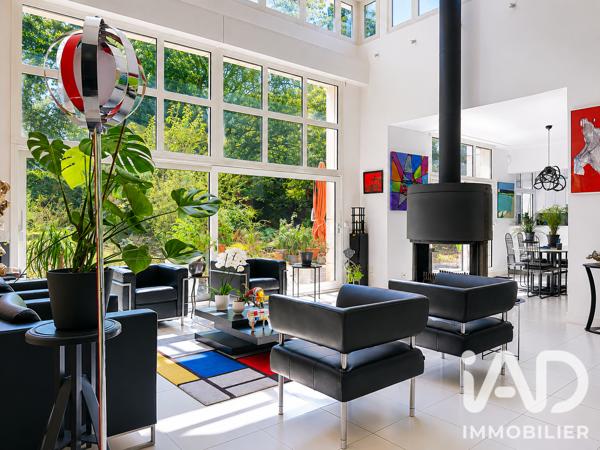 Maison à vendre 6 pièces 239,75 m² Dourdan