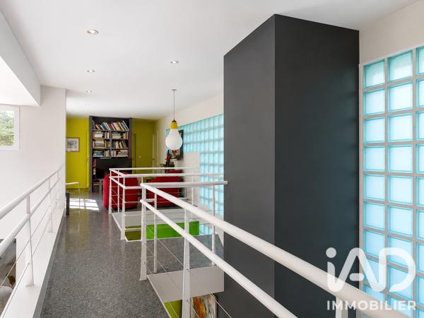 Maison à vendre 6 pièces 239,75 m² Dourdan