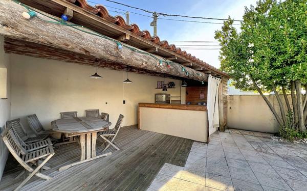 Maison à vendre    6 pièces •  Clarensac