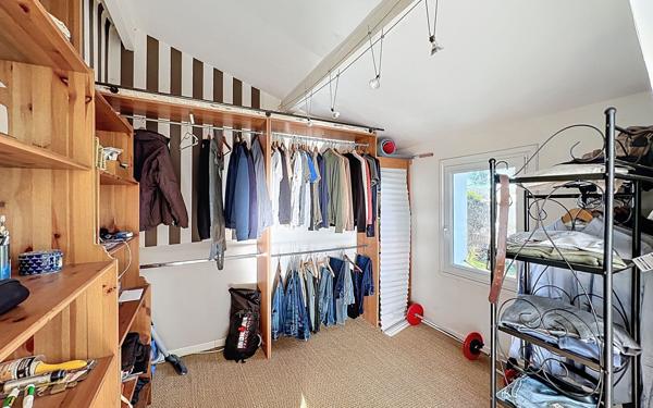 Maison à vendre    6 pièces •  Clarensac