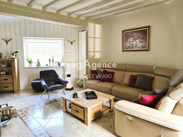 Maison à EVRON, 53600 - 11 pièces 263m²