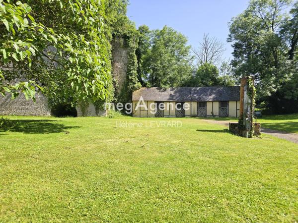 Maison à EVRON, 53600 - 11 pièces 263m²