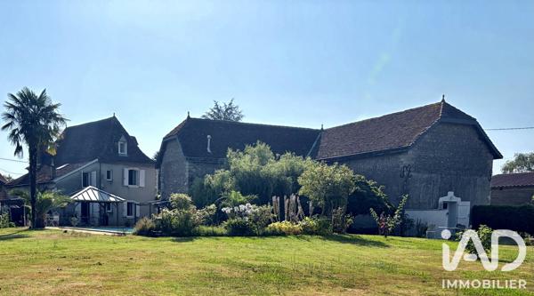 Maison à vendre 9 pièces 285 m² Mont
