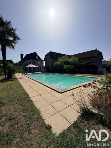 Maison à vendre 9 pièces 285 m² Mont