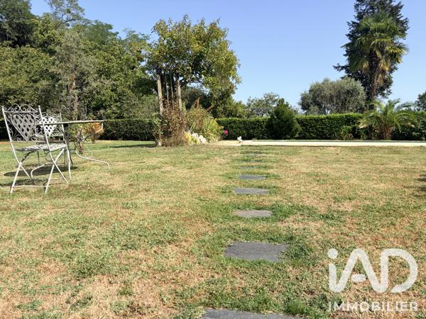 Maison à vendre 9 pièces 285 m² Mont