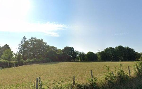 Terrain à vendre    Bazelat