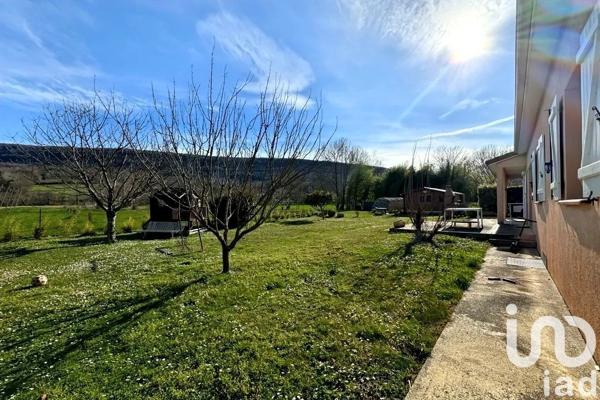 Maison 6 pièces de 106 m² à Le Peyrat (09600)