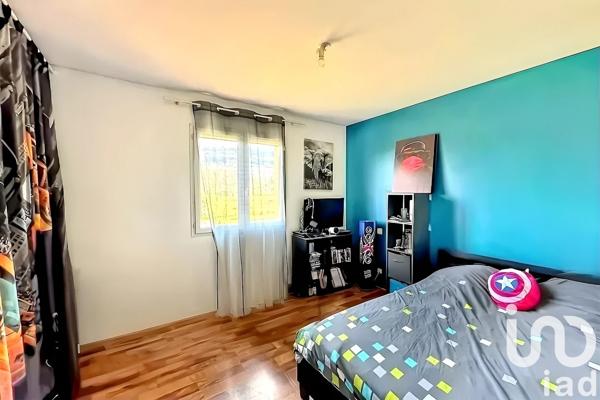 Maison 6 pièces de 106 m² à Le Peyrat (09600)