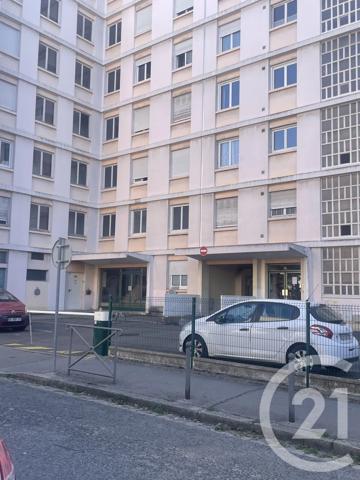 Parking à vendre  13 m 2   VILLEURBANNE  - 69