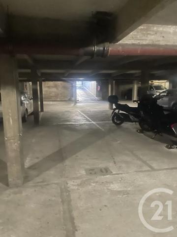 Parking à vendre  13 m 2   VILLEURBANNE  - 69