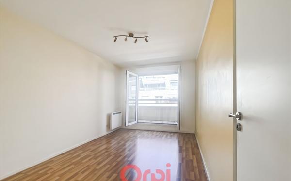 Appartement à vendre    3 pièces • 83 m2 Lyon 3