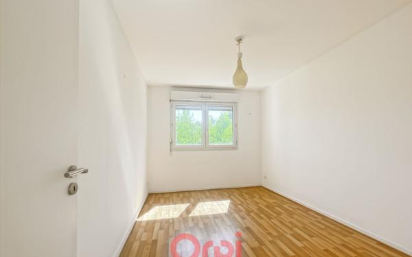 Appartement à vendre    3 pièces • 83 m2 Lyon 3