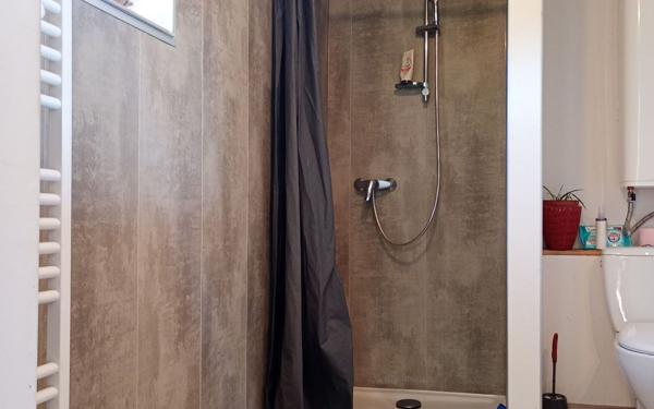 Maison à vendre    2 pièces •  Concoules