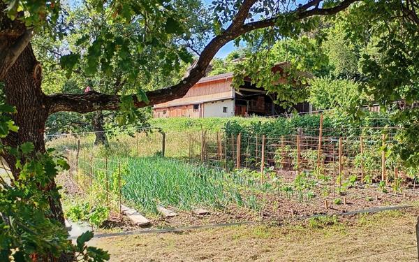 Maison à vendre    2 pièces •  Concoules