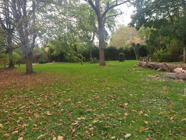 Maison de ville à vendre à Neuvy-Saint-Sépulchre dans l'Indre (36230), ref : CG/297