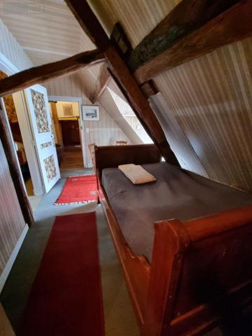 Maison de ville à vendre à Neuvy-Saint-Sépulchre dans l'Indre (36230), ref : CG/297