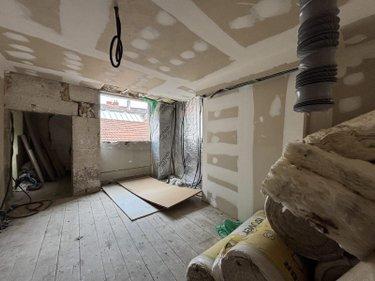 Immeuble à vendre à Poitiers dans la Vienne (86000), ref : VI068-86001