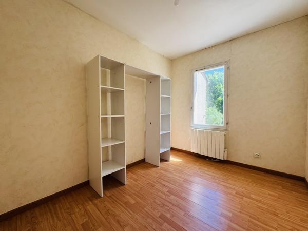 Maison 4 pièce(s) 2 chambre(s) 84 m²