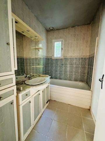 Maison 4 pièce(s) 2 chambre(s) 84 m²