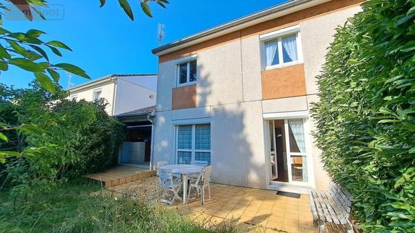 Maison à vendre à Montbrison dans la Loire (42600), ref : 090/445   
MONTBRISON - Beauregard