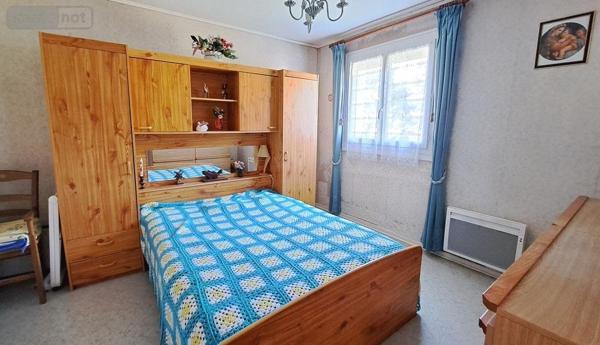 Maison à vendre à Montbrison dans la Loire (42600), ref : 090/445   
MONTBRISON - Beauregard