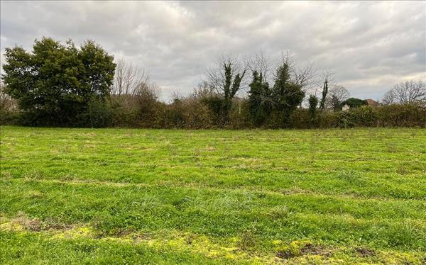 Terrain à vendre |  Guîtres |  600 m²