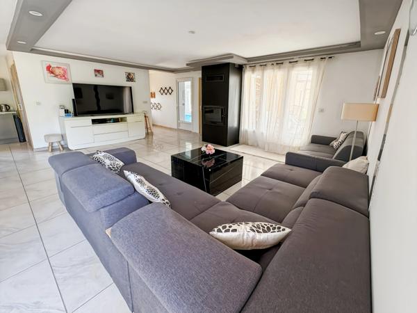 ✨ Maison contemporaine avec piscine intérieure à 1h30 de Bordeaux et Toulouse